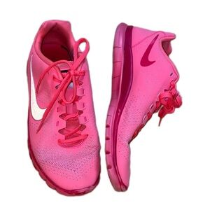 Nike Women’s Highlighter Neon Pink Free 3.0 size 7